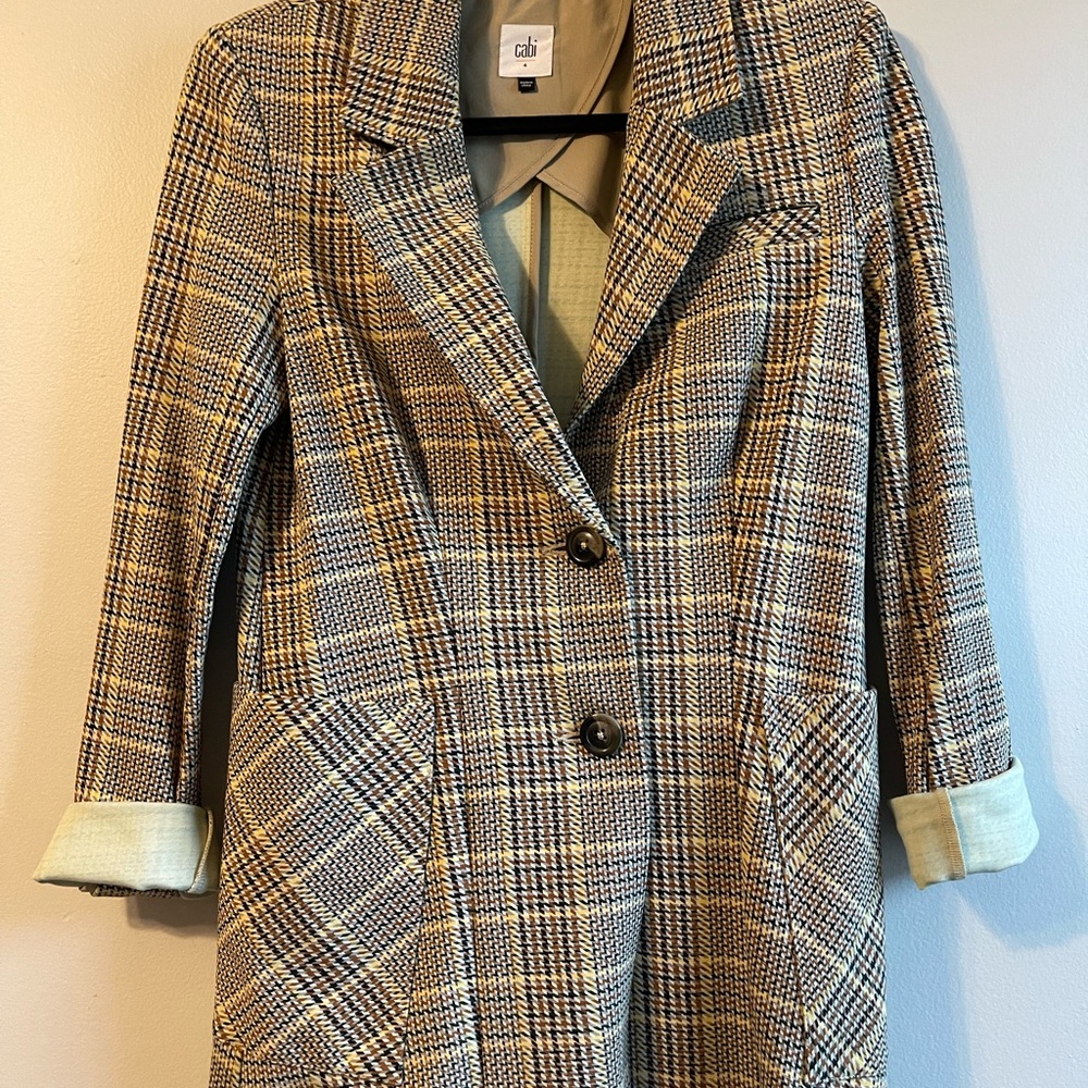 CAbi  - Chic Women's Plaid Coat - Brown and Cream